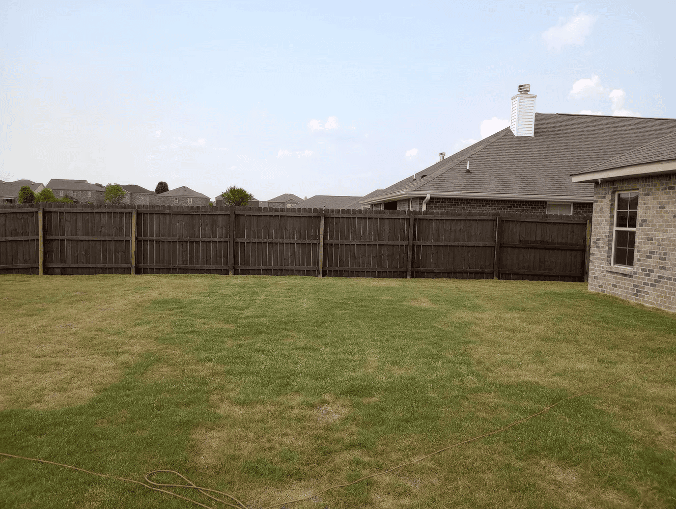 IMG_20230606_161944464-1000h_1 Wood Fence Staining Services