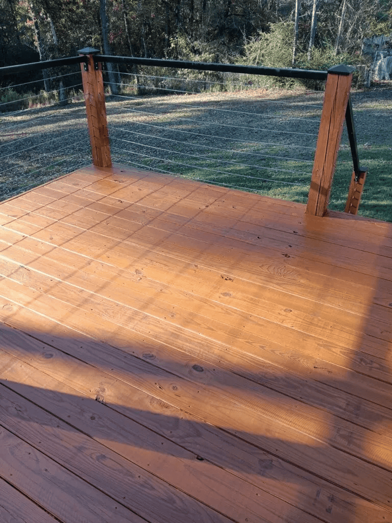 imagejpeg_2(1)-5771f050-800w_1 Wood Deck Staining Services