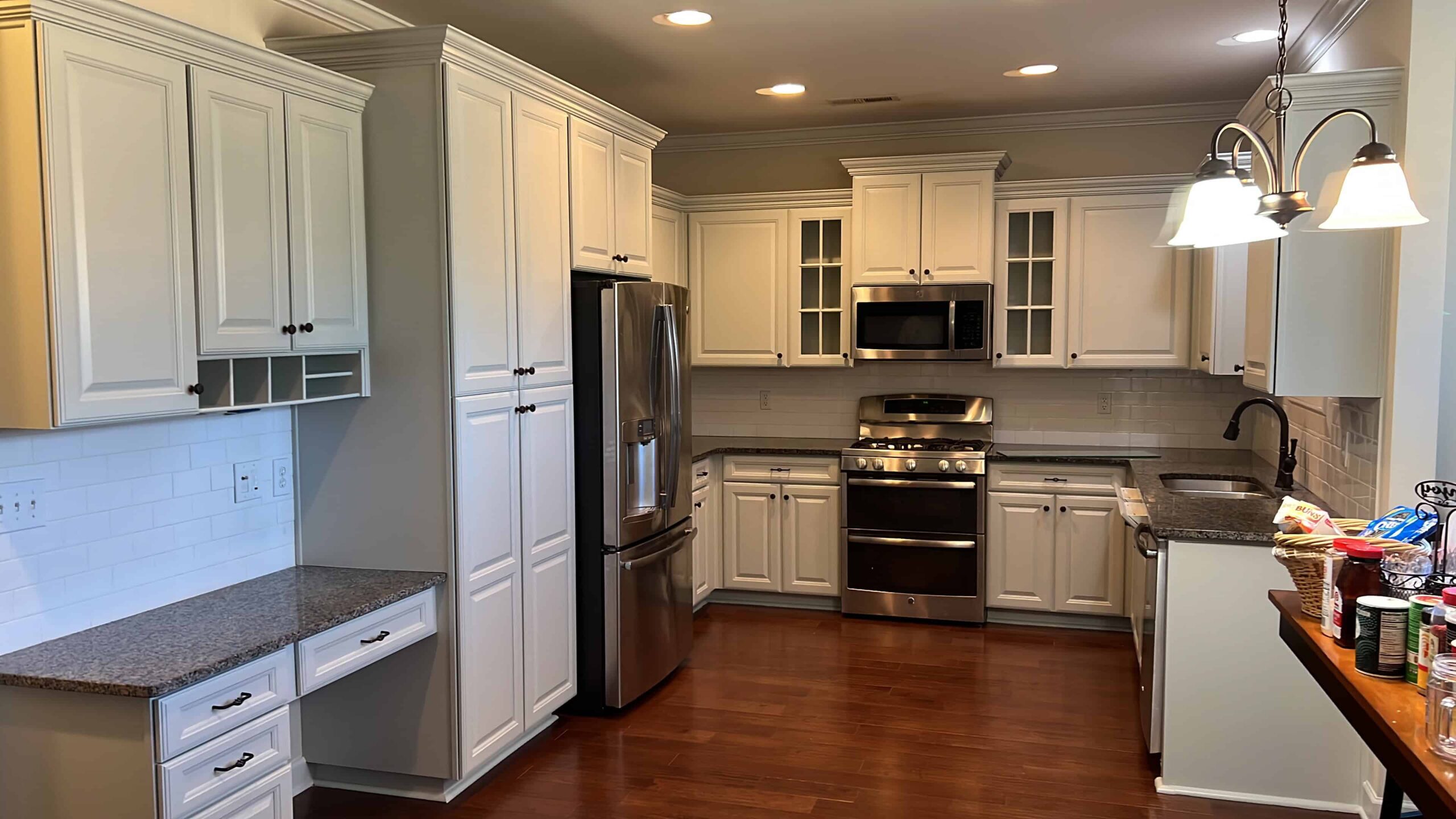 Kitchen Cabinet2